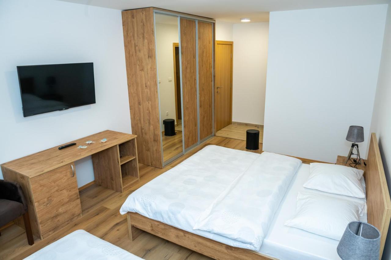 Guest House Alte 콜라신 외부 사진