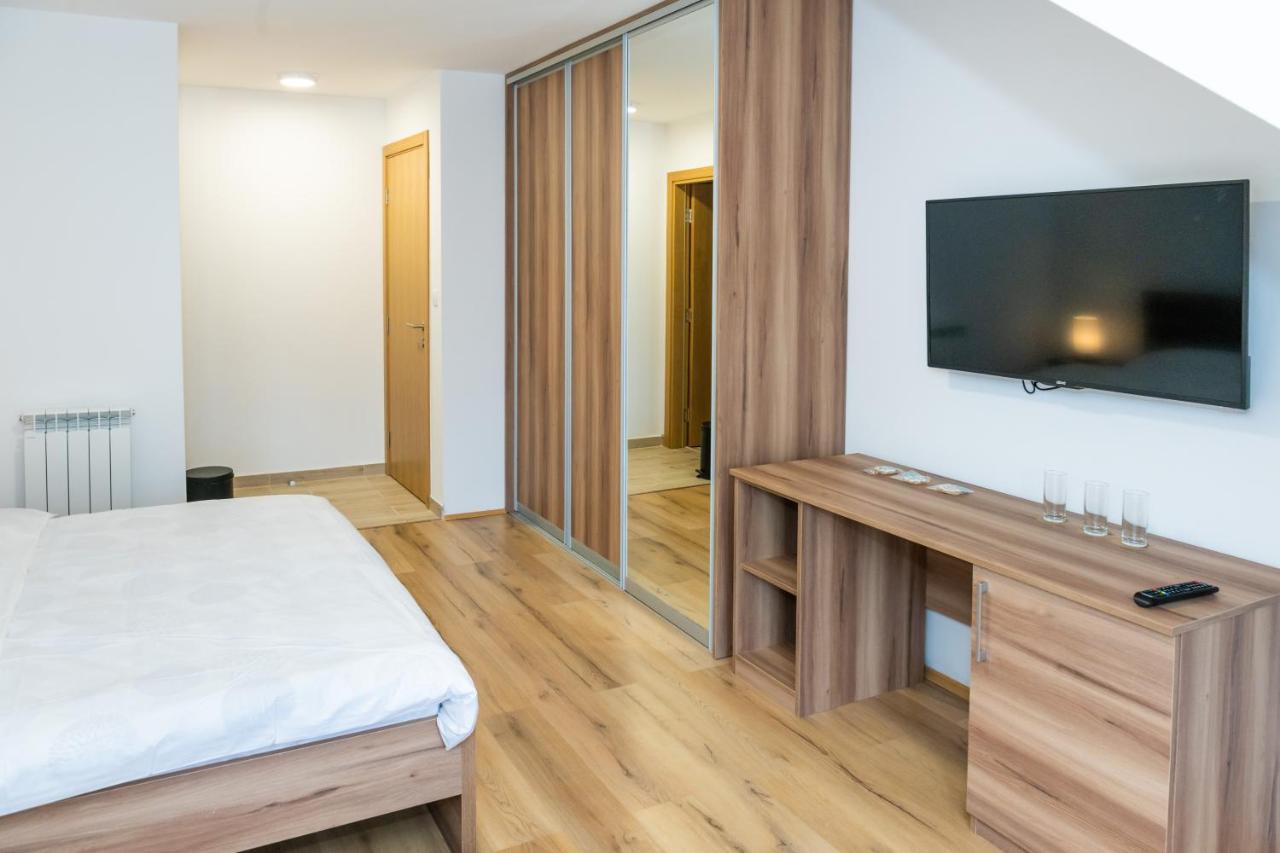 Guest House Alte 콜라신 외부 사진